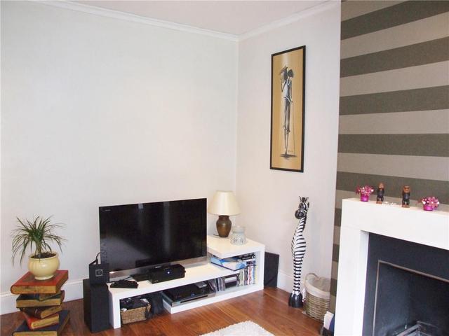  Image of 2 bedroom Flat to rent in Gairn Terrace Aberdeen AB10 at City Centre Aberdeen Aberdeen, AB10 6AX