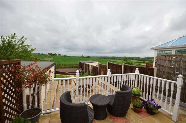  Image of 3 bedroom Detached house for sale in Geoffrey Avenue Purbrook Waterlooville PO7 at Waterlooville Hampshire Waterlooville, PO7 5BG