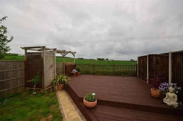  Image of 3 bedroom Detached house for sale in Geoffrey Avenue Purbrook Waterlooville PO7 at Waterlooville Hampshire Waterlooville, PO7 5BG