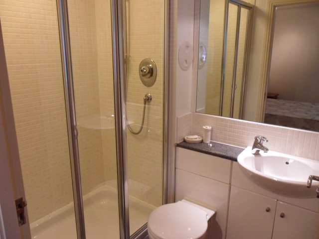  Image of 2 bedroom Flat to rent in Gilmerton Road Edinburgh EH17 at Gilmerton Edinburgh Edinburgh, EH17 7PU