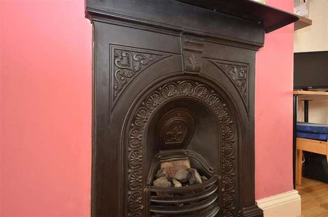  Image of 2 bedroom Terraced house for sale in Gladstone Road Folkestone CT19 at Folkestone Kent Folkestone, CT19 5NQ
