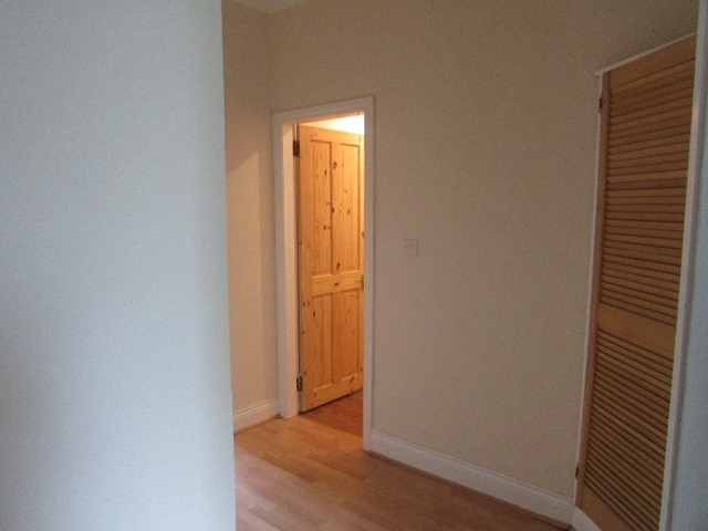  Image of 1 bedroom Flat to rent in Glasgow Road Paisley PA1 at Paisley Renfrewshire Renfrewshire, PA1 3NU