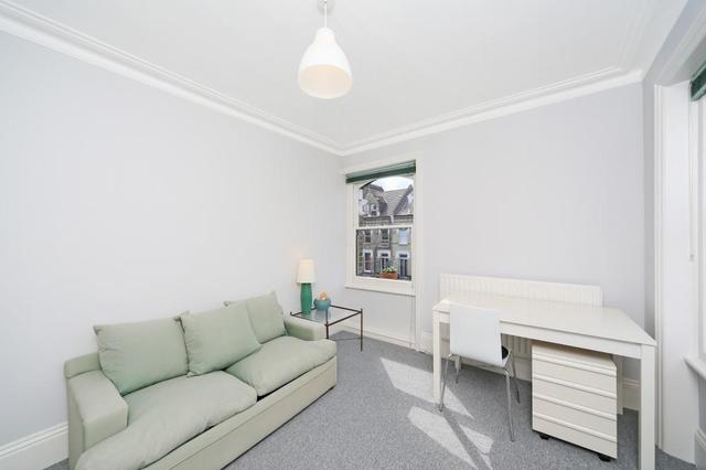  Image of 2 bedroom Flat to rent in Glazbury Road London W14 at Glazbury Road  London, W14 9AS