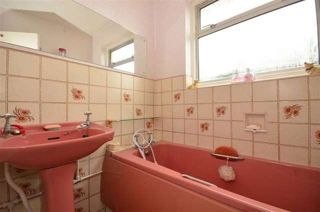  Image of 2 bedroom Detached house for sale in Glebe Way Lancing BN15 at Lancing West Sussex Lancing, BN15 9RL