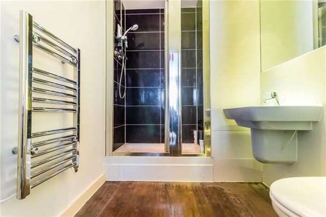  Image of 2 bedroom Flat to rent in Glenalmond Avenue Cambridge CB2 at Trumpington, CB2 8DT