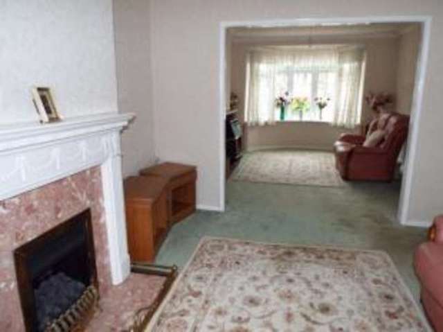  Image of 3 bedroom Semi-Detached house for sale in Glenfield Road Western Park Leicester LE3 at Leicester Leicestershire Dane Hills, LE3 6DP