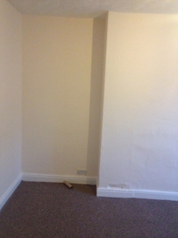  Image of 2 bedroom Terraced house to rent in Glensdale Terrace Leeds LS9 at Glensdale Terrace  East End Park, Leeds, West Yor, LS9 9JN