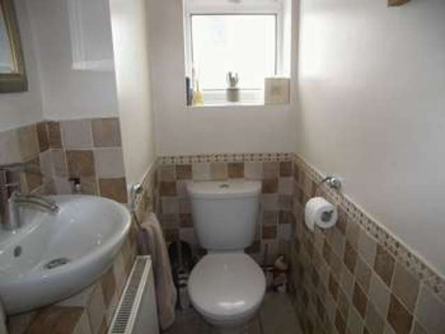  Image of 3 bedroom Detached house for sale in Glenwood Gardens Ilford IG2 at Glenwood Gardens  Gants Hill, IG2 6XT