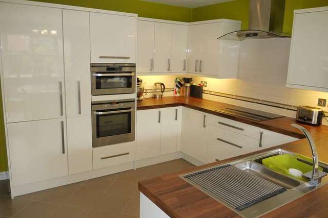  Image of 5 bedroom Detached house for sale in Goldacre Close Whitnash Leamington Spa CV31 at Whitnash Leamington Spa Warwickshire, CV31 2TW