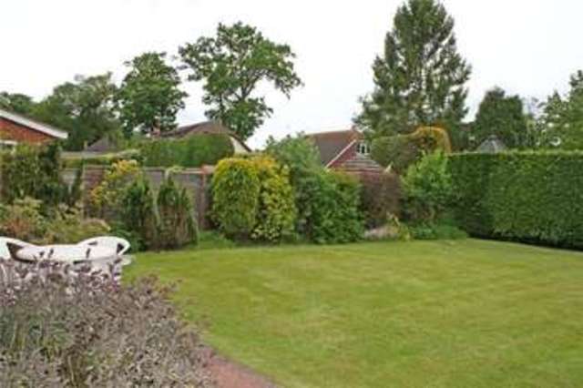  Image of 3 bedroom Detached house for sale in Gordon Drive Chertsey KT16 at Chertsey Surrey Chertsey, KT16 9PP