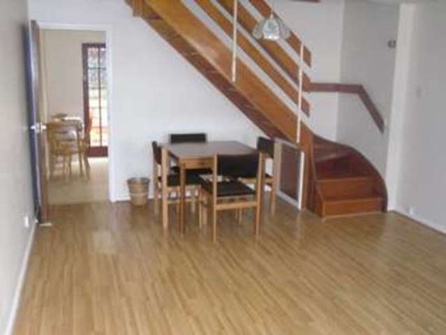  Image of 2 bedroom Semi-Detached house to rent in Rosedale Close Crawley RH11 at Gossops Green  Crawley, RH11 8NQ