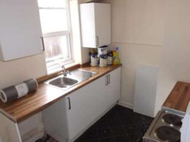  Image of 2 bedroom Terraced house for sale in Gravesend Road Strood Rochester ME2 at Rochester Kent Strood, ME2 3PH