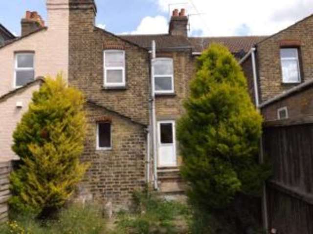 Image of 2 bedroom Terraced house for sale in Gravesend Road Strood Rochester ME2 at Rochester Kent Strood, ME2 3PH