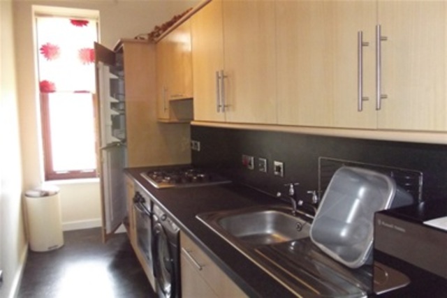  Image of 1 bedroom Flat to rent in Greenholme Street Glasgow G44 at Cathcart Glasgow Glasgow, G44 4DU
