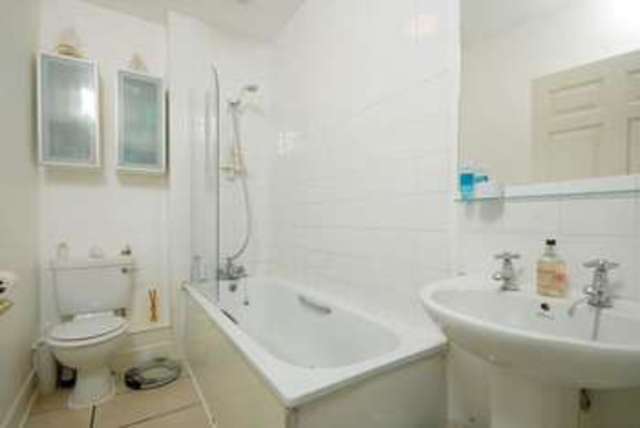  Image of 1 bedroom Flat to rent in Grittleton Road London W9 at Maida Vale London Maida Vale, W9 2DD
