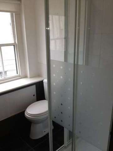  Image of 1 bedroom Flat to rent in Grosvenor Street Cheltenham GL52 at Grosvenor Street  Cheltenham, GL52 2SQ