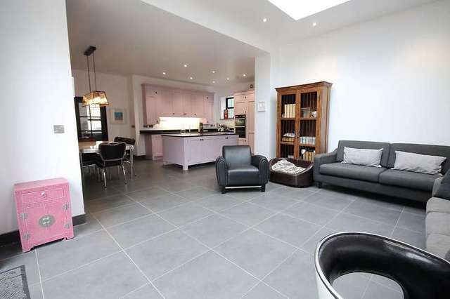  Image of 4 bedroom Mews for sale in Cricket Court Hackenden Lane East Grinstead RH19 at East Grinstead West Sussex, RH19 3DN