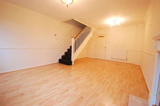  Image of 2 bedroom Semi-Detached house to rent in Hadleigh Close London SW20 at Raynes Park, SW20 9AW