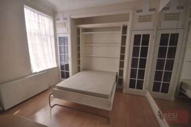  Image of Flat to rent in Hallam Street London W1W at Hallam Street  London, W1W 5HE