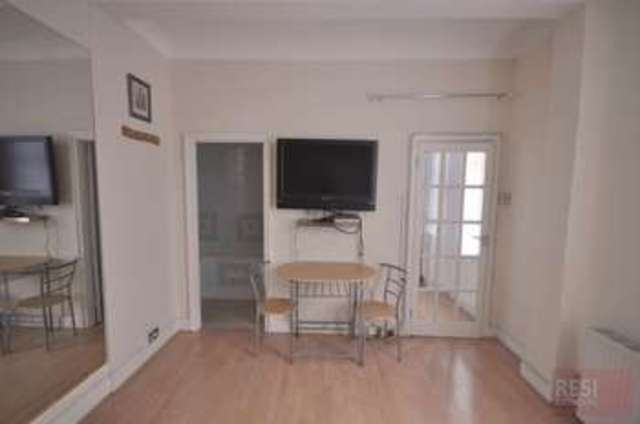  Image of Flat to rent in Hallam Street London W1W at Hallam Street  London, W1W 5HE