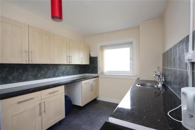  Image of 2 bedroom Flat to rent in Hamilton Road Cambuslang Glasgow G72 at Cambuslang South Lanarkshire South Lanarkshire, G72 7PF