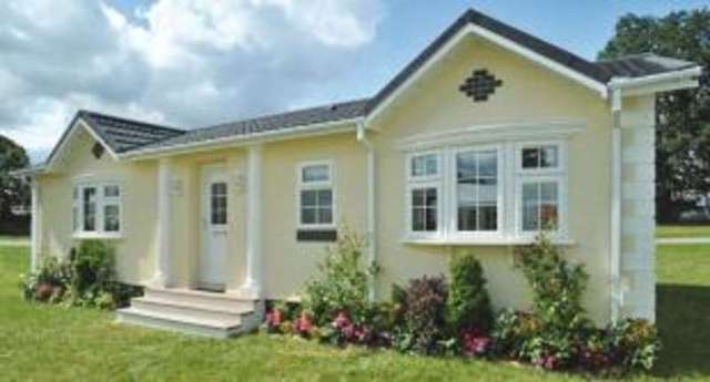  Image of 2 bedroom Detached house for sale in Hawk Hill Battlesbridge Wickford SS11 at Hawk Hill Battlesbridge Battlesbridge, SS11 7RJ