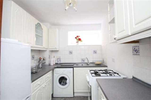  Image of 1 bedroom Flat to rent in Hayne Road Beckenham BR3 at Beckenham, BR3 4TY