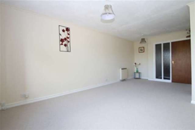  Image of 1 bedroom Flat to rent in Hayne Road Beckenham BR3 at Beckenham, BR3 4TY