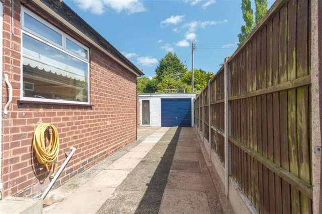  Image of 2 bedroom Bungalow for sale in Hazelton Close Marlbrook Bromsgrove B61 at Hazelton Close  Marlbrook, B61 0JF