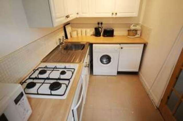  Image of 1 bedroom Flat for sale in Heath Road Allerton Liverpool L19 at Heath Road  Liverpool, L19 4UE