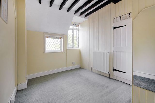  Image of 3 bedroom Detached house for sale in Heene Road Worthing BN11 at Heene Road  Worthing, BN11 4PN