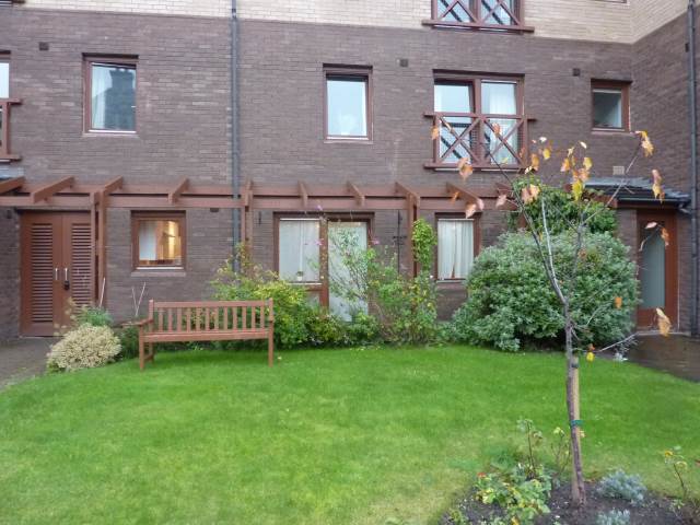  Image of 1 bedroom Flat to rent in Henderson Row Edinburgh EH3 at Stockbridge Edinburgh Edinburgh, EH3 5BH