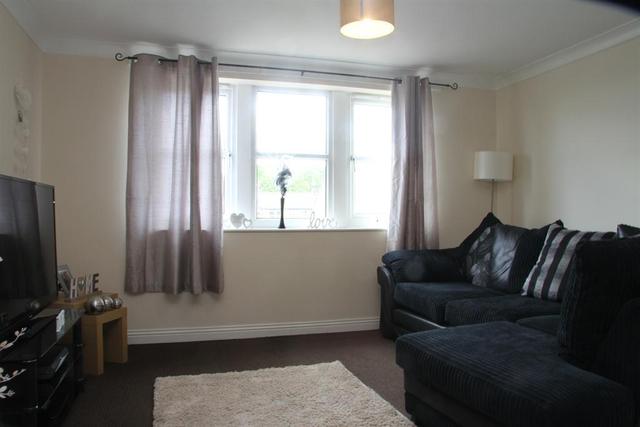  Image of 2 bedroom Apartment for sale in Henshaw Mews Yeadon Leeds LS19 at Yeadon Leeds Yeadon, LS19 7TT