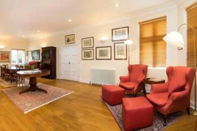  Image of 2 bedroom Detached house for sale in Goldens Way Goldings Hertford SG14 at Goldings Lane  Hertford, SG14 2WH