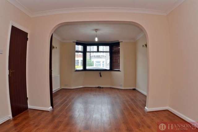  Image of 3 bedroom Detached house to rent in Hickling Road Ilford IG1 at Hickling Road  Ilford, IG1 2HY