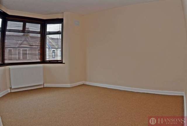  Image of 3 bedroom Detached house to rent in Hickling Road Ilford IG1 at Hickling Road  Ilford, IG1 2HY