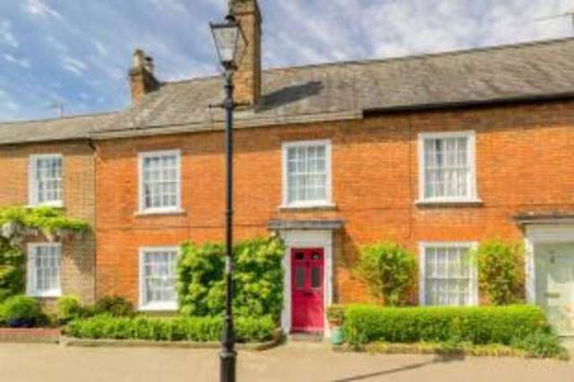  Image of 3 bedroom Terraced house for sale in High Street Redbourn St. Albans AL3 at Redbourn St. Albans Redbourn, AL3 7LL