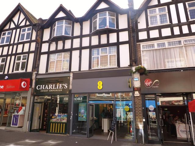  Image of 2 bedroom Flat to rent in High Street Sutton SM1 at Sutton Surrey Sutton, SM1 1JH
