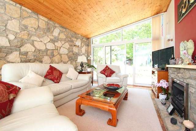  Image of 5 bedroom Detached house for sale in Holmhurst Avenue Highcliffe Christchurch BH23 at Highcliffe On Sea Christchurch Dorset, BH23 5PQ