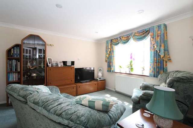  Image of 5 bedroom Detached house for sale in Holmhurst Avenue Highcliffe Christchurch BH23 at Highcliffe On Sea Christchurch Dorset, BH23 5PQ