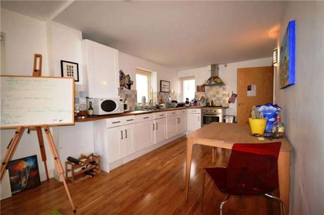  Image of 1 bedroom Flat to rent in Hills Road Cambridge CB2 at Trumpington, CB2 1LA