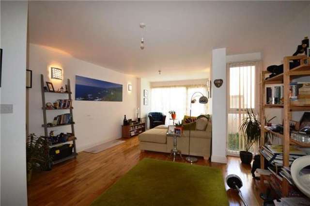  Image of 1 bedroom Flat to rent in Hills Road Cambridge CB2 at Trumpington, CB2 1LA