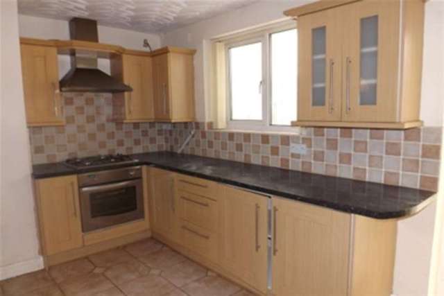  Image of 3 bedroom Detached house to rent in Hobs Moat Road Solihull B92 at Solihull, B92 8JW