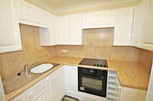  Image of 1 bedroom Retirement Property for sale in Pine Tree Glen Westbourne Bournemouth BH4 at Pine Tree Glen Westbourne Bournemouth, BH4 9ES