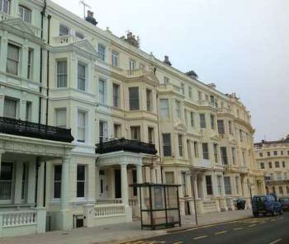  Image of Flat to rent in St. Aubyns Gardens Hove BN3 at HOVE, BN3 2TA