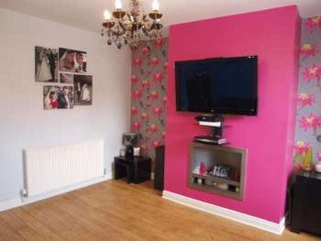  Image of 3 bedroom Terraced house for sale in Huddersfield Road Newhey Rochdale OL16 at Huddersfield Road Newhey Rochdale, OL16 3QG