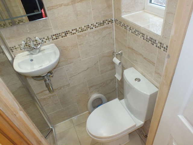  Image of 1 bedroom Flat to rent in Hungerford Drive Reading RG1 at Reading Berkshire Reading, RG1 6JA