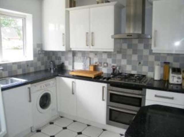 Image of 2 bedroom Flat for sale in Windrush Way Hythe Southampton SO45 at Hythe Southampton Hythe, SO45 6JH