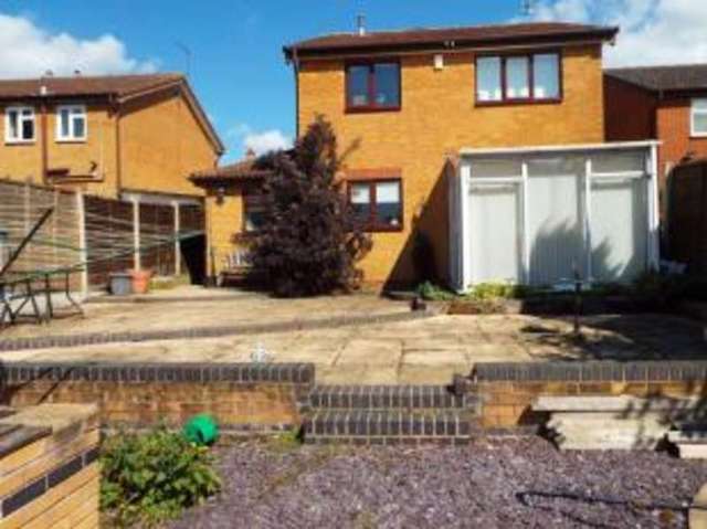  Image of 4 bedroom Detached house for sale in Ingrams Way Wigston LE18 at Wigston Harcourt Leicester Wigston, LE18 3TU