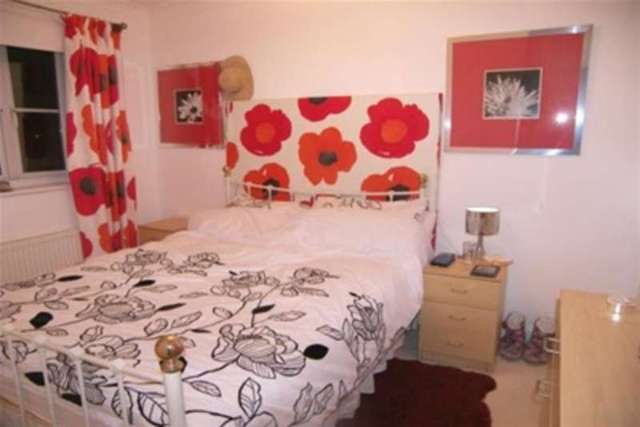  Image of 3 bedroom Detached house to rent in Isabella Close King